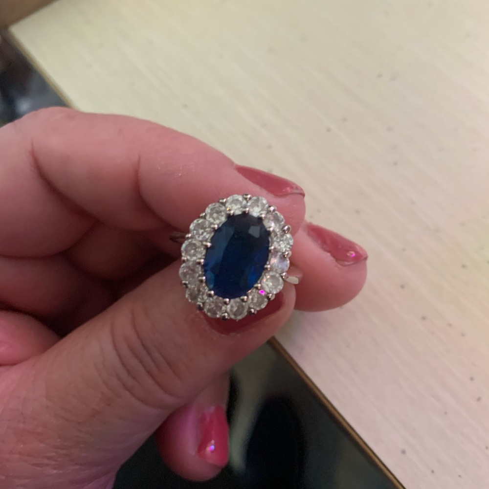 Source Unknown Sapphire Blue and Silver Ring